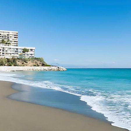 Beautiful Sea Views Apartment Pool & Beach Τορρεμολίνος Εξωτερικό φωτογραφία